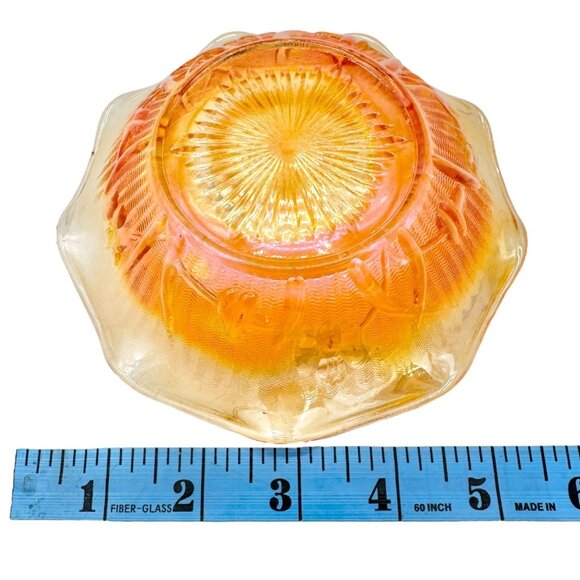 Jeannette Iris & Herringbone Marigold Bowl 5.5 inch Carnival Glass Wavy Edge - Picture 5 of 5